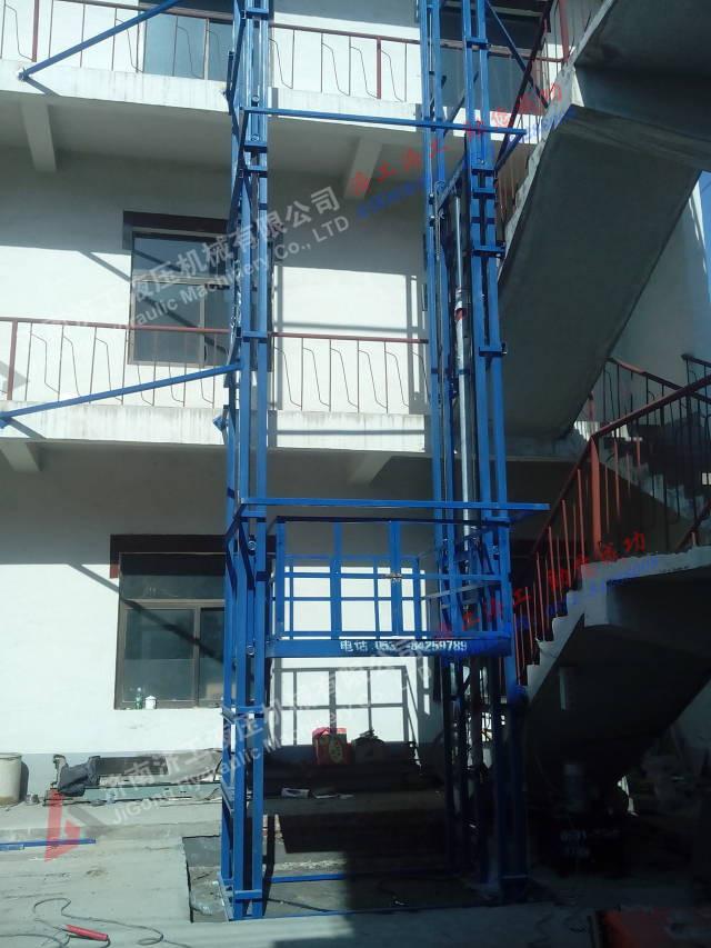 導軌鏈條升降機